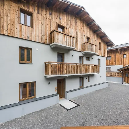 Emerald - By Emerald * Morzine