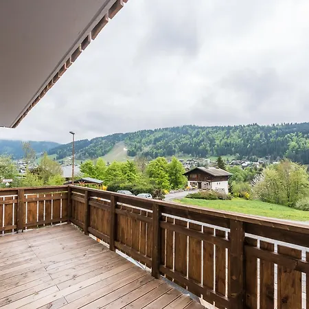 Emerald - By Emerald * Morzine